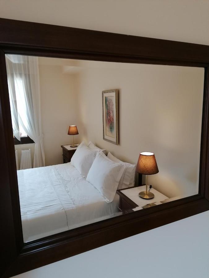 House With View In Amfithea Apartment Янина Екстериор снимка